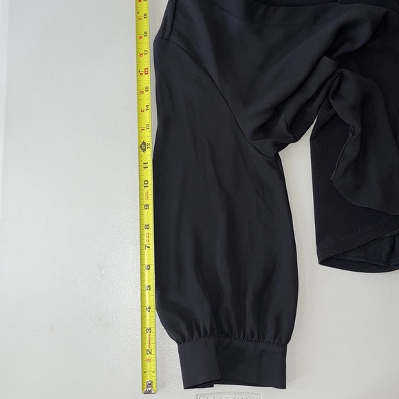 NWT NY & Co Woman’s Blouse Size Medium - Picture 4 of 7